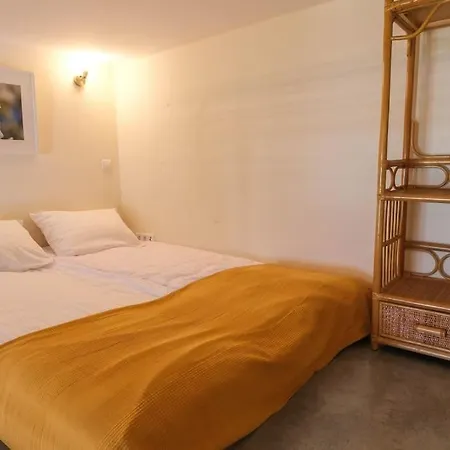Big Cozy Free 1 Parking Krakau